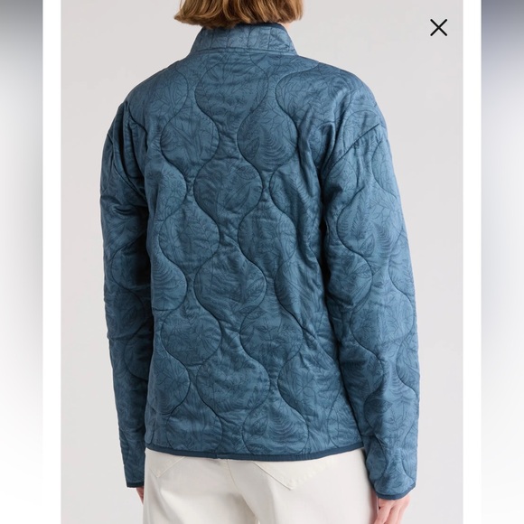Travis Mathew Blue Quilted Jacket. Brand new-no tag. Size small - Picture 3 of 12
